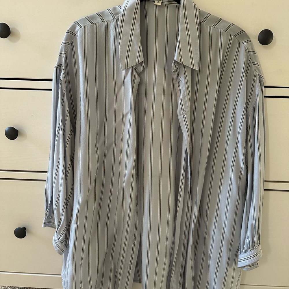 Express button up